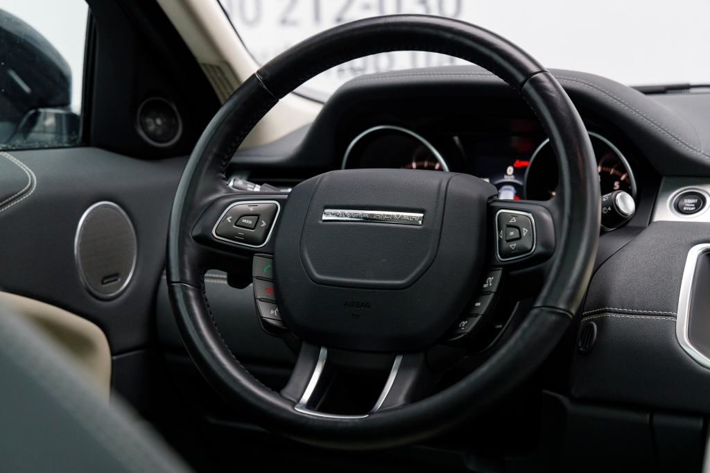 Land Rover Range Rover Evoque фото 10