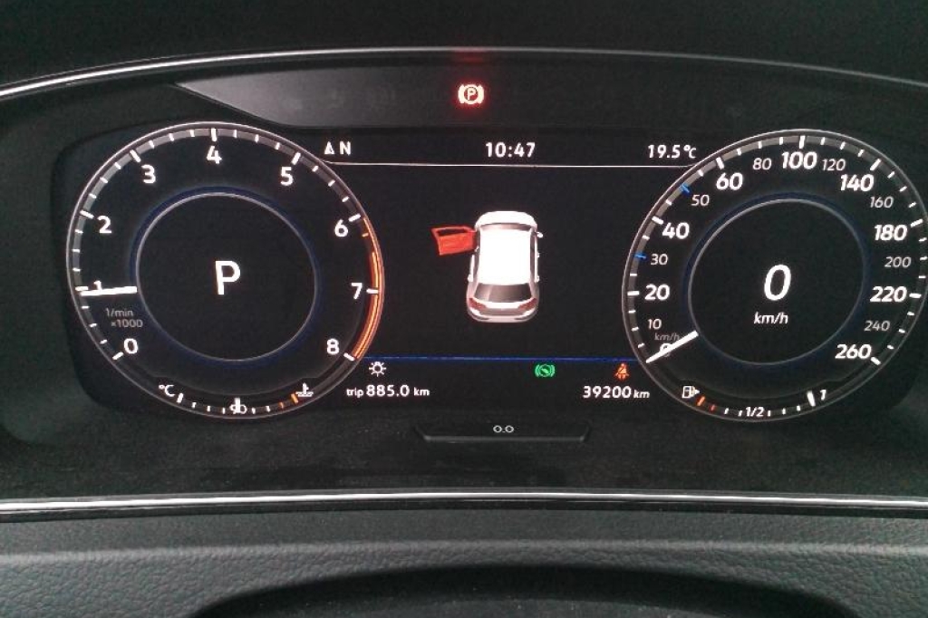 Volkswagen Golf 2019 фото 3