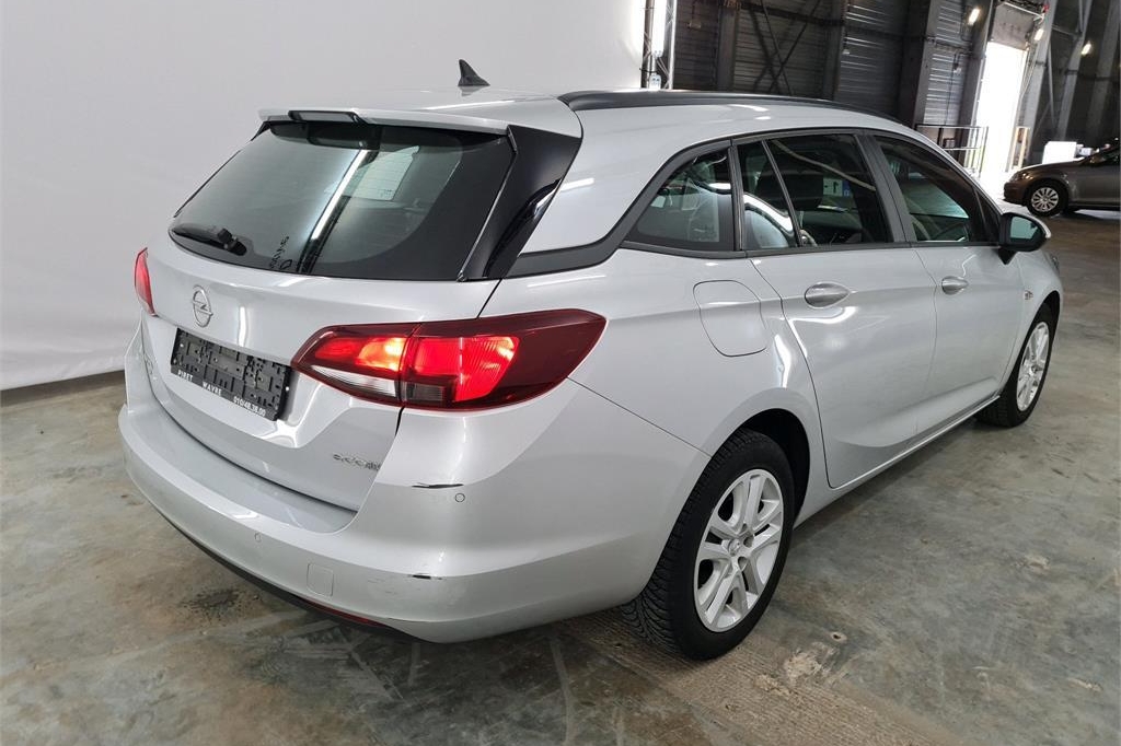 Opel Astra Sports Tourer 2017 photo 4