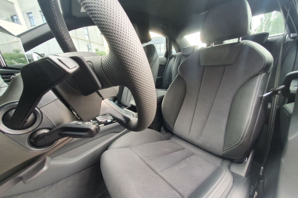 Audi A4 40 TFSI S-tronic 2023 photo 10