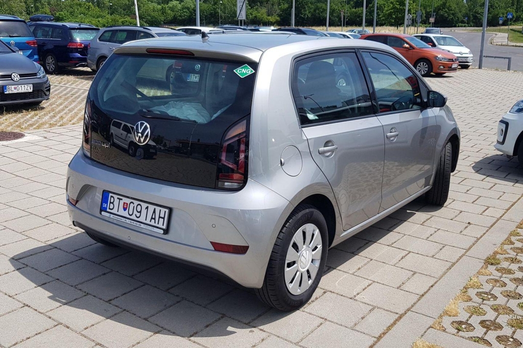 Volkswagen Up 2020 фото 2