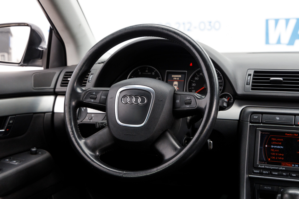 Audi A4 2005 photo 13