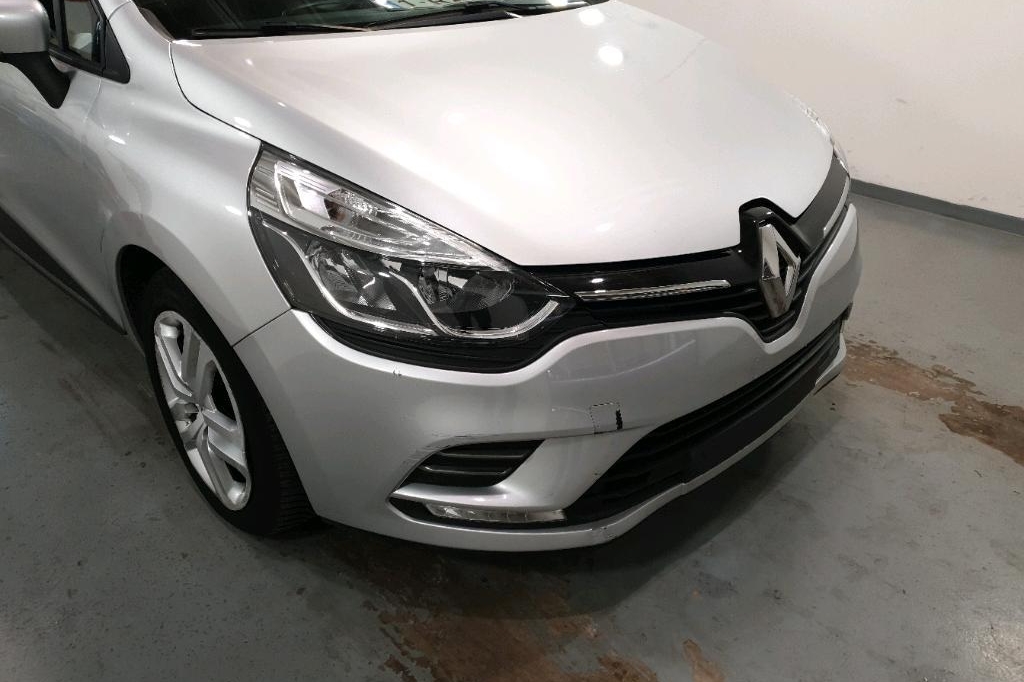 Renault Clio Grandtour 2016 photo 19