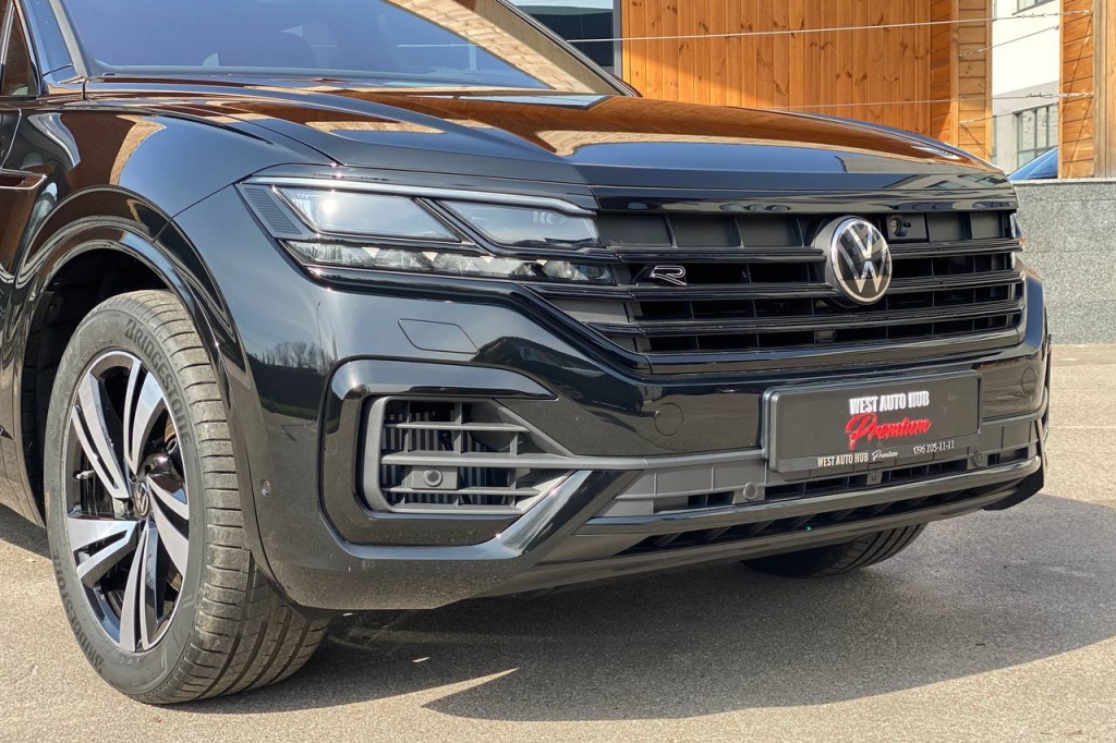 Volkswagen Touareg PLATINUM 2022 photo 6