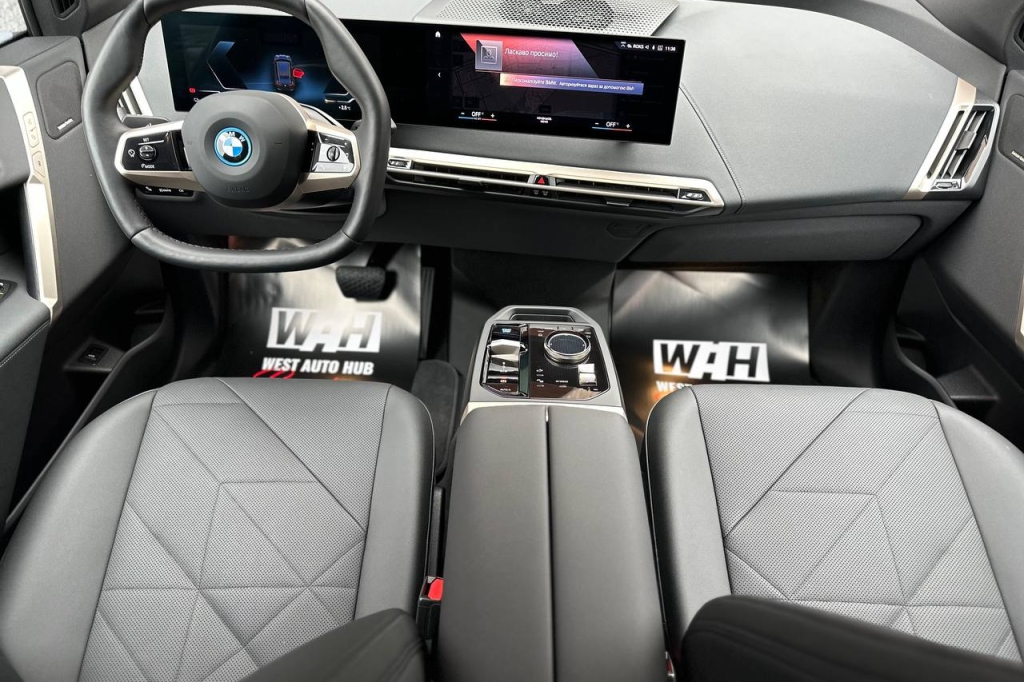 BMW iX xDrive40 2023 фото 17