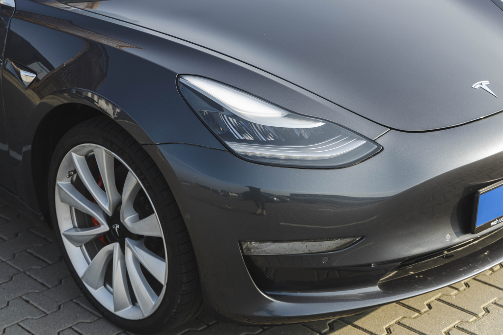 Tesla Model 3 2019 фото 7