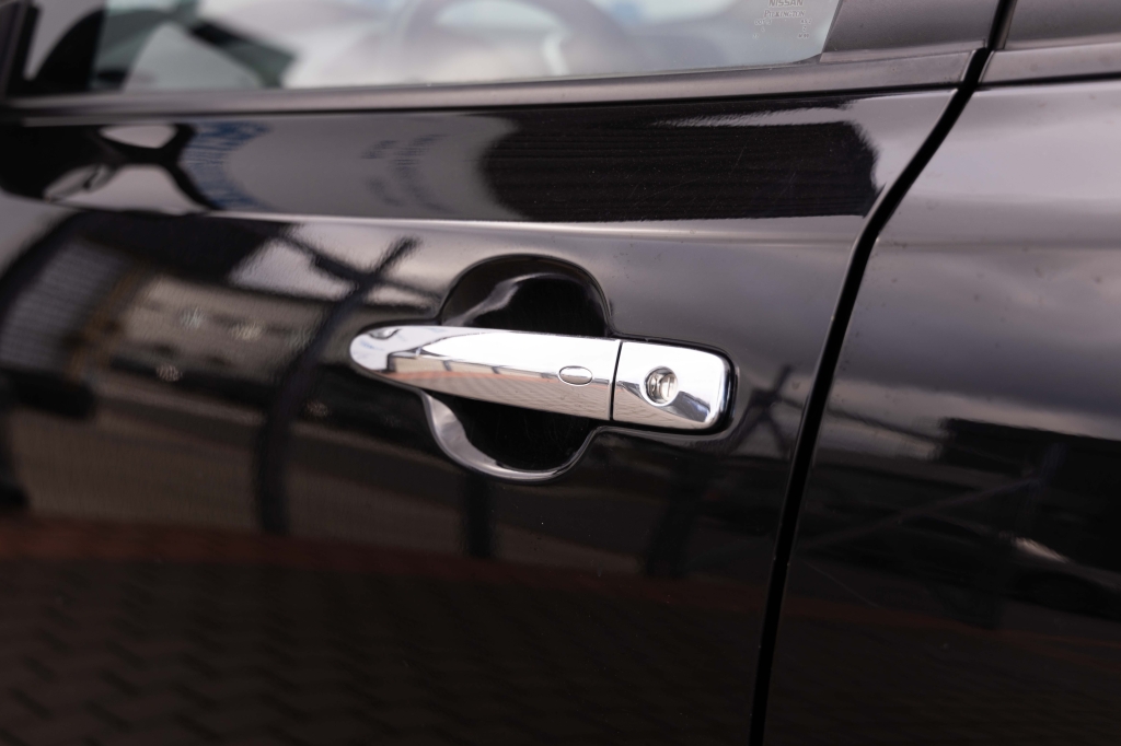 Nissan Leaf 2013 фото 9