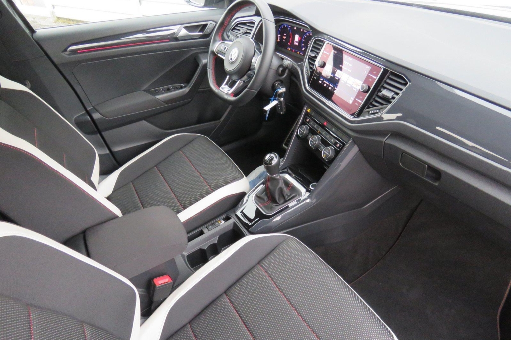 Volkswagen T-Roc 2019 фото 4