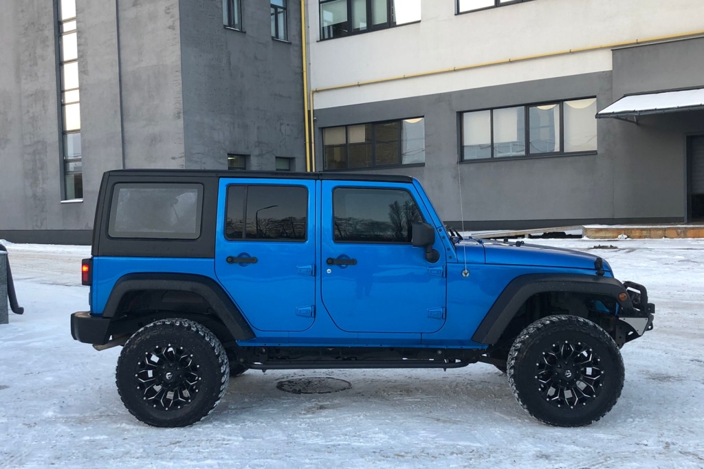 Jeep Wrangler 2015 фото 7