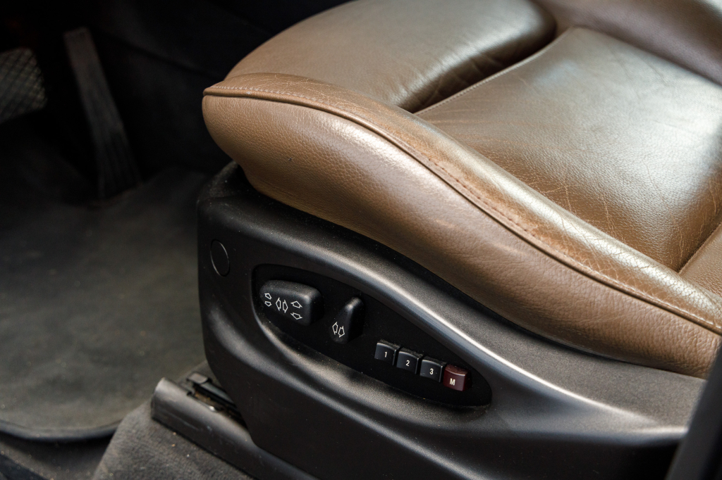 BMW X5 3.0 d 2003 фото 9