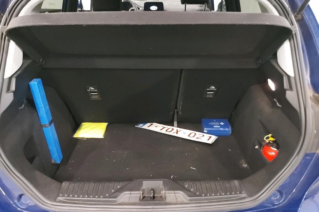 Ford Fiesta 2018 фото 20