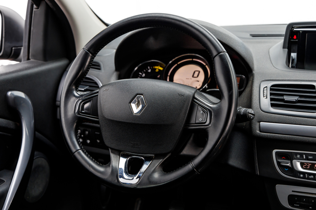 Renault Megane Rlink 2015 фото 8