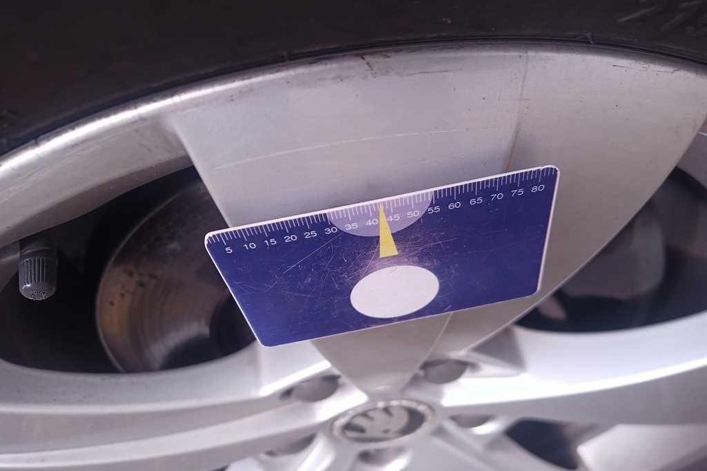 Skoda Superb 2016 photo 17