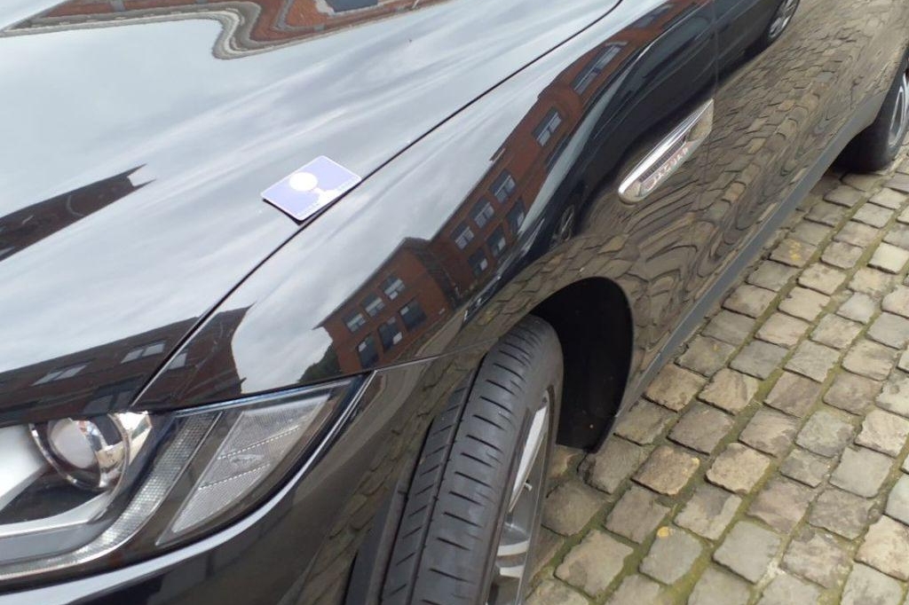 Jaguar F-Pace 2018 photo 18