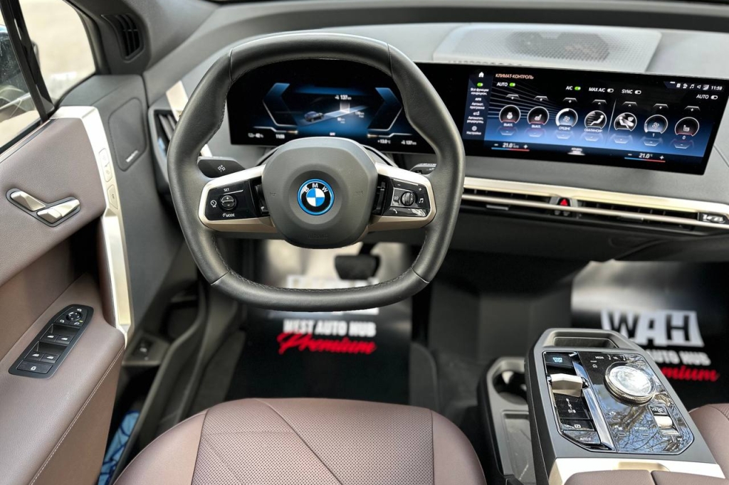 BMW iX xDrive40 2021 photo 19