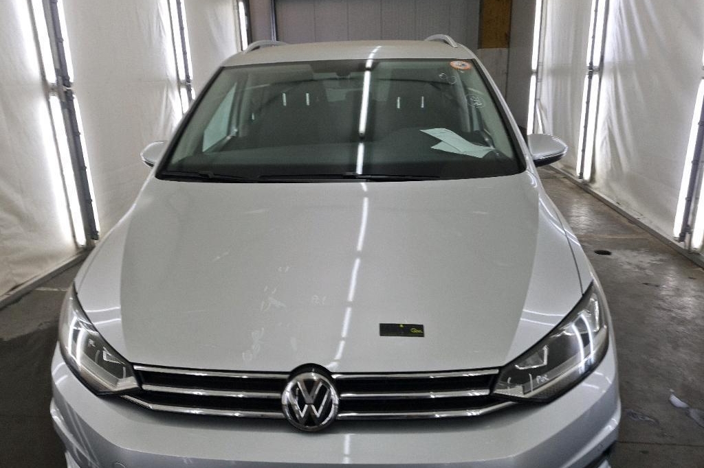 Volkswagen Touran 2020 photo 8