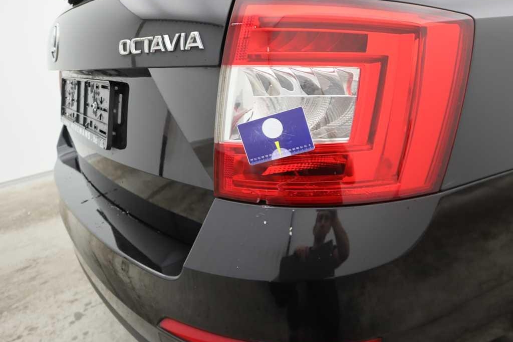 Skoda Octavia Combi 2016 фото 55