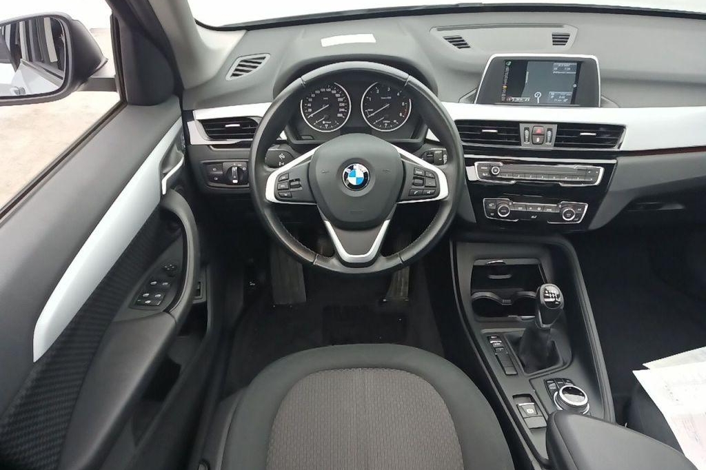 BMW X1 2016 фото 3
