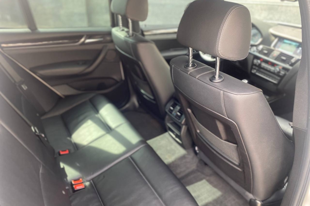 BMW X3 28i AT 2015 photo 15