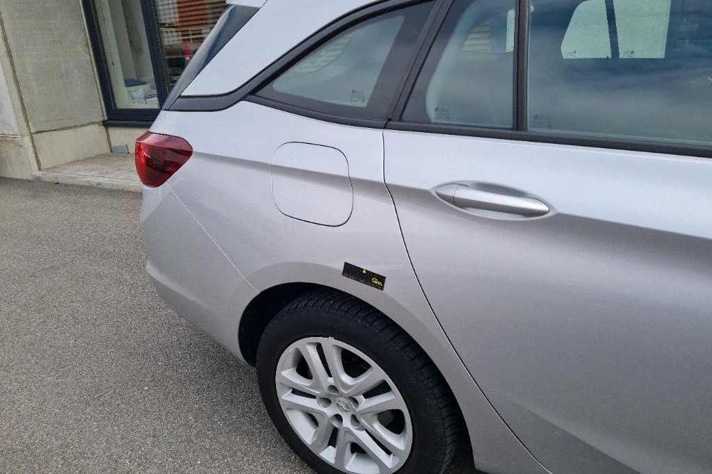 Opel Astra Sports Tourer 2017 photo 9