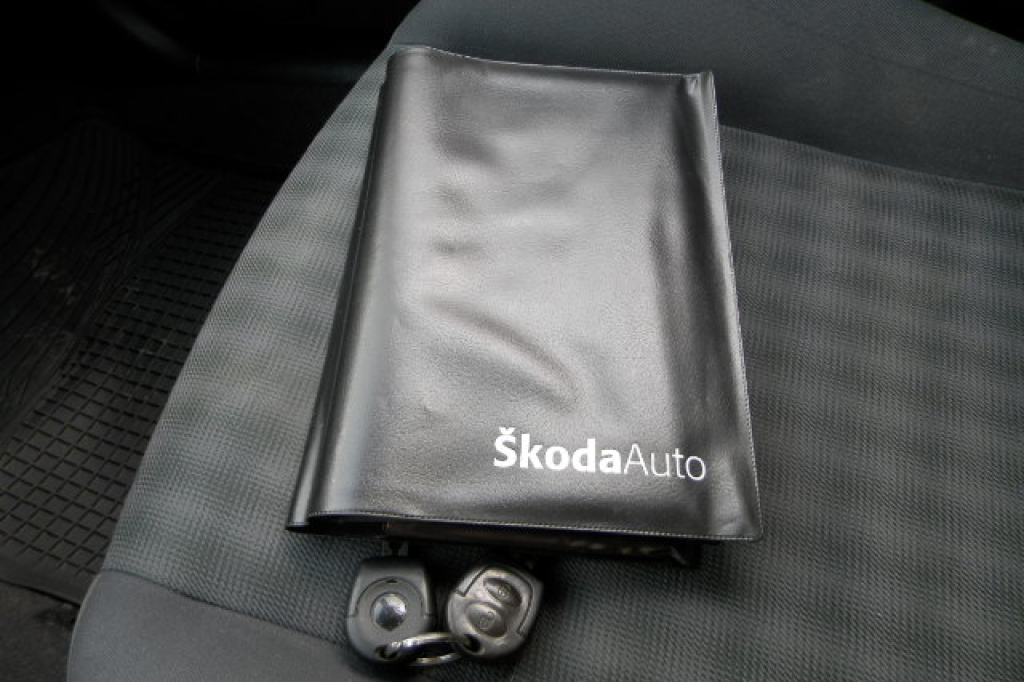 Skoda Octavia Tour 1.6 MPI 2004 photo 12