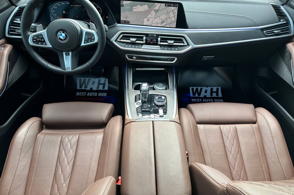 BMW X7 M50d 2020 photo 19