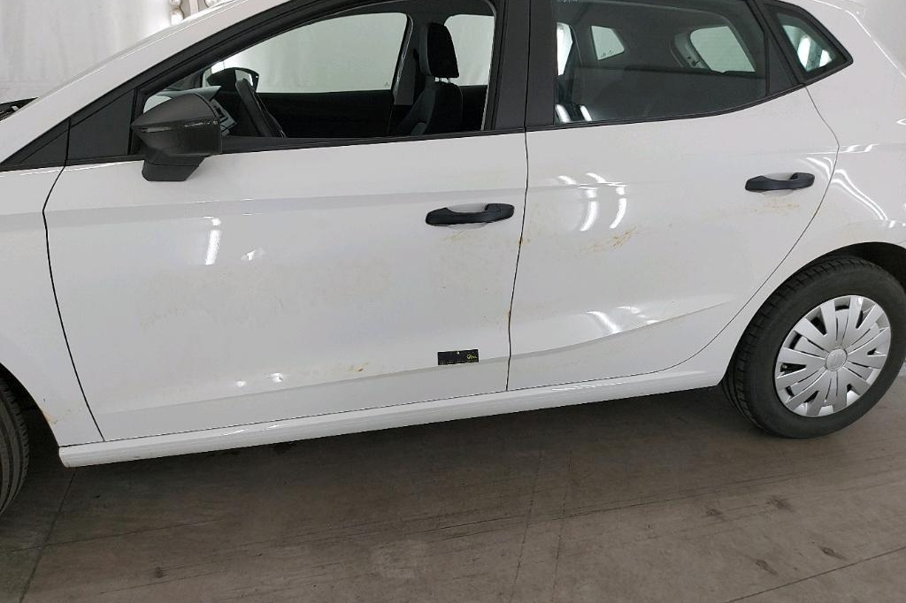 SEAT Ibiza 2018 фото 12