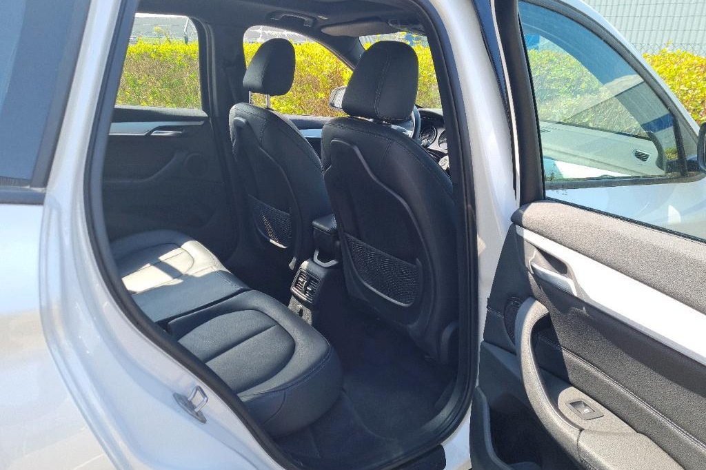 BMW X1 2016 фото 7