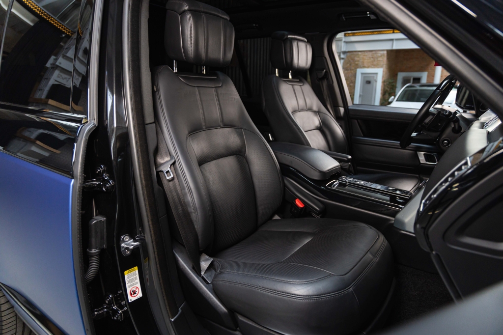Land Rover Range Rover 2018 фото Land Rover Range Rover 2018 фото 35