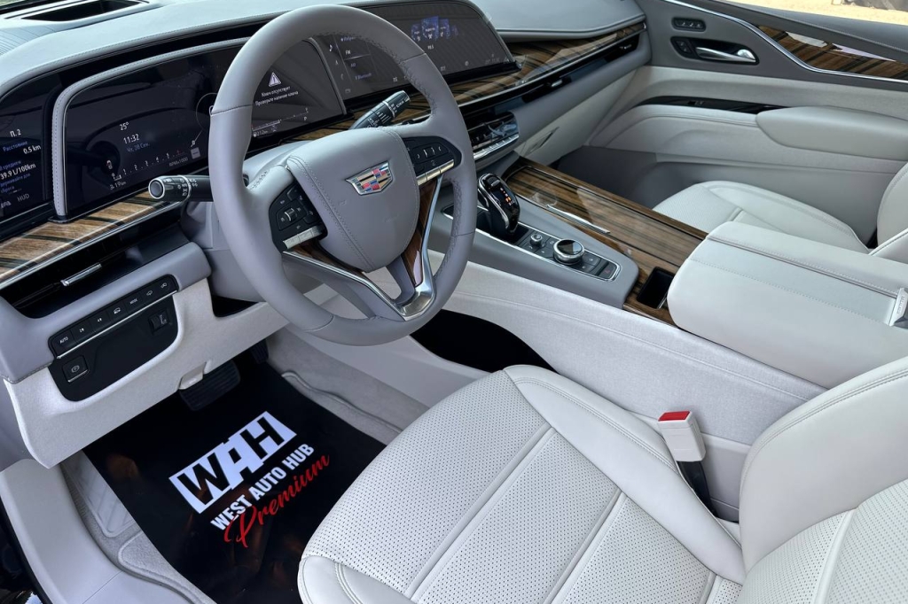 Cadillac Escalade PLATINUM 4WD 2022 фото Cadillac Escalade PLATINUM 4WD 2022 фото 12