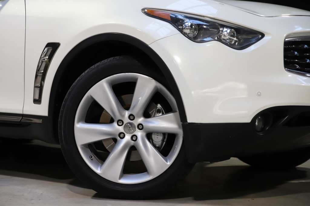 Infiniti FX 50 S 2008 фото 48