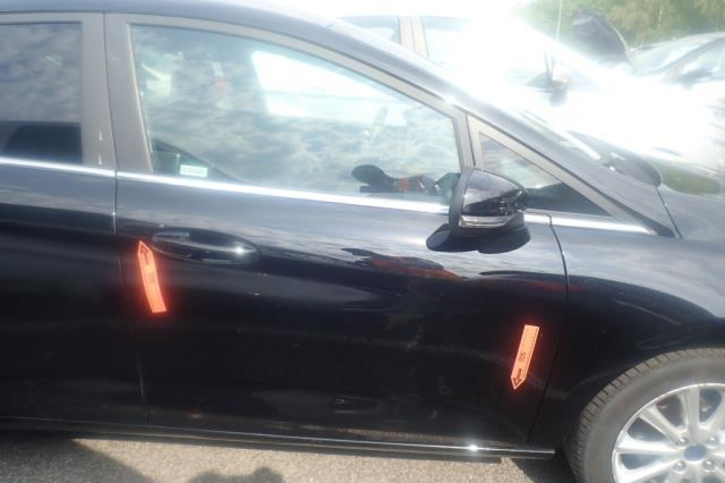 Ford Fiesta 2019 фото 21