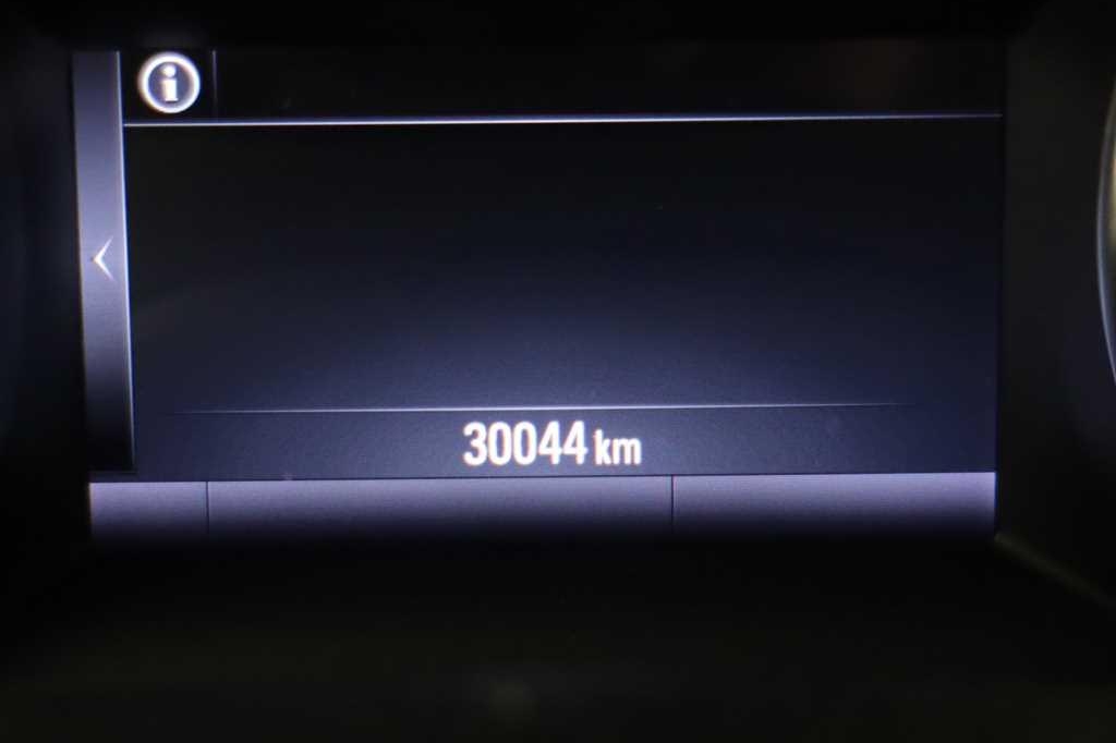 Opel Astra 2017 фото 6