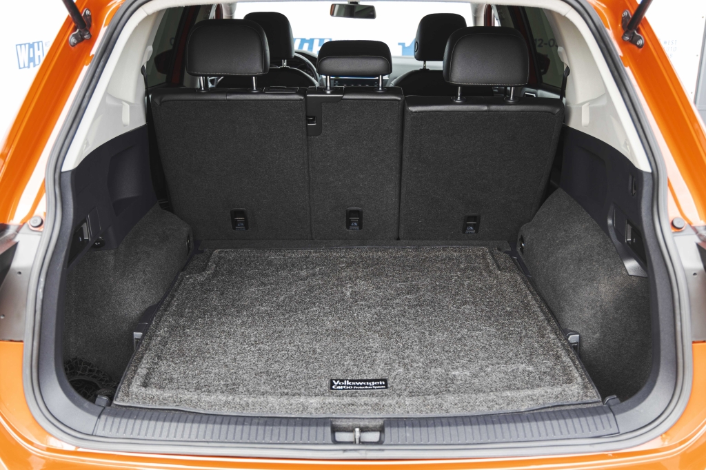 Volkswagen Tiguan SE 2018 photo 35