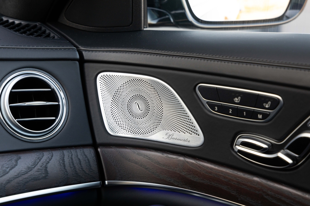Mercedes-Benz S-Class S400d 2018 фото Mercedes-Benz S-Class S400d 2018 фото 40