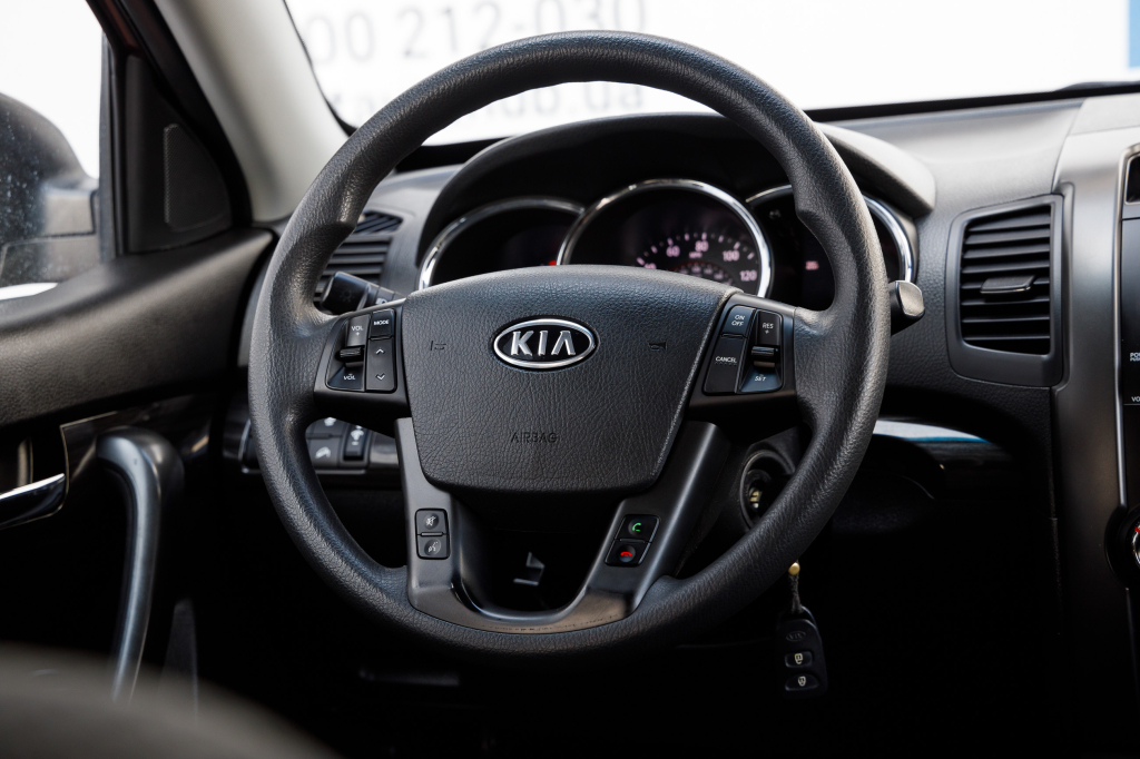 Kia Sorento фото 10