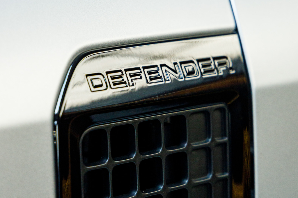 Land Rover Defender First Edition D240 2020 photo 20
