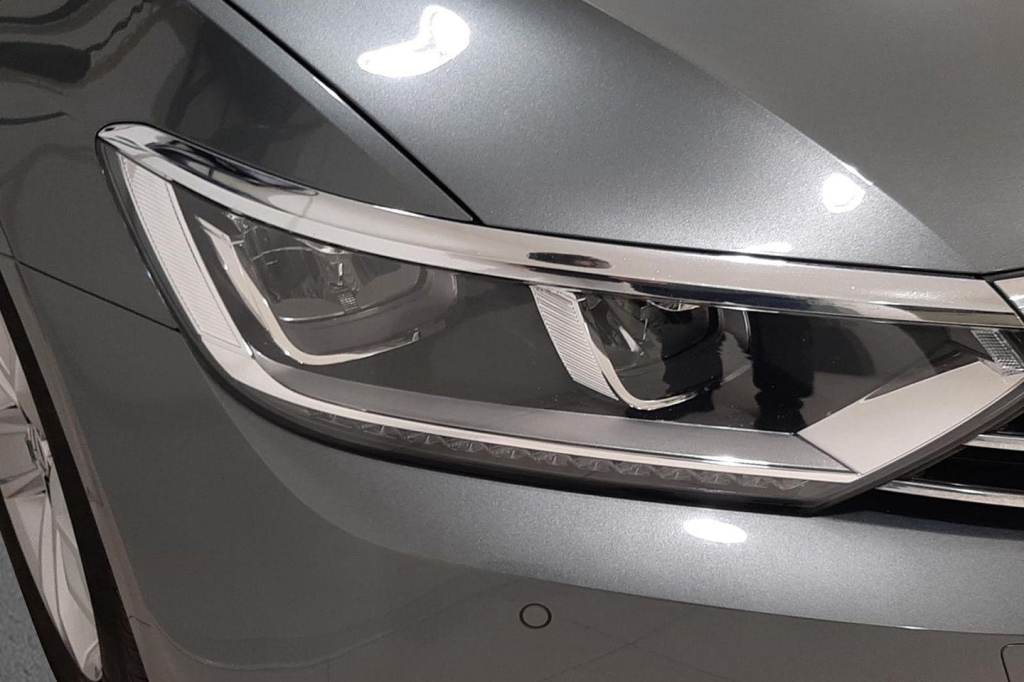 Volkswagen Passat Variant 2016 photo 3