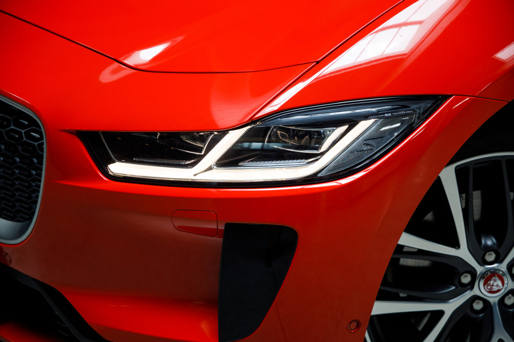 Jaguar I-Pace EV400s First Edition 2019 фото 1