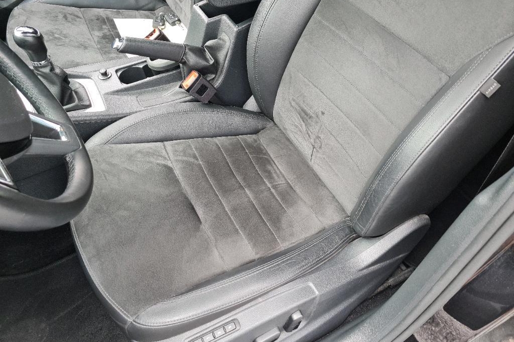 Skoda Octavia Combi 2017 photo 10