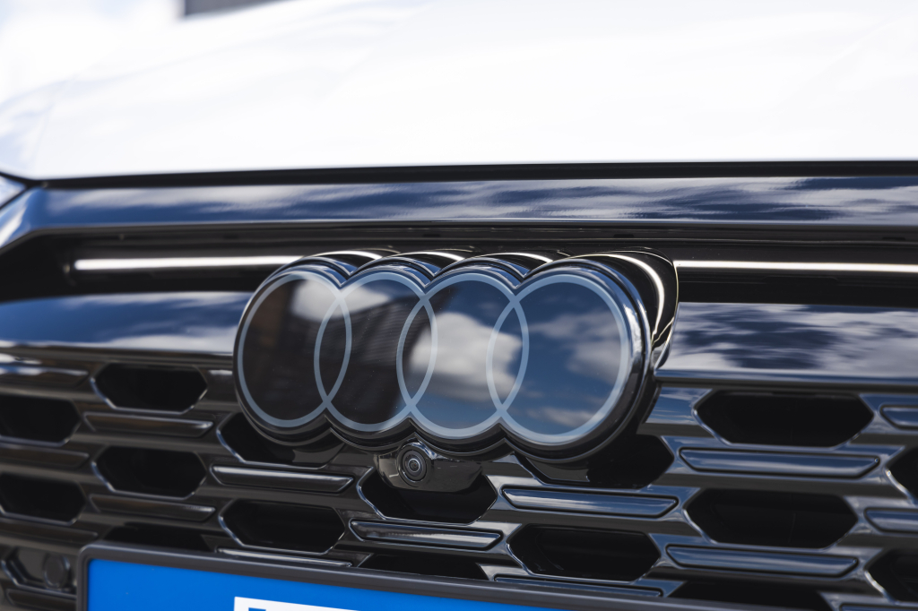 Audi Q8 Sportback e-tron 2023 photo 22