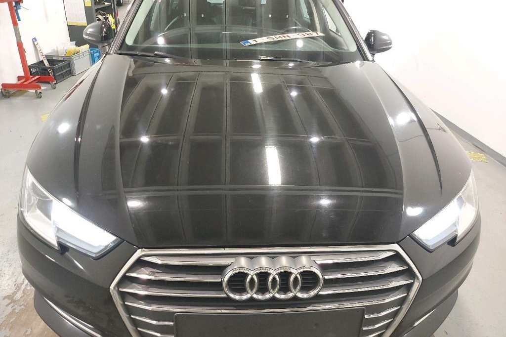 Audi A4 Avant 2017 фото 9