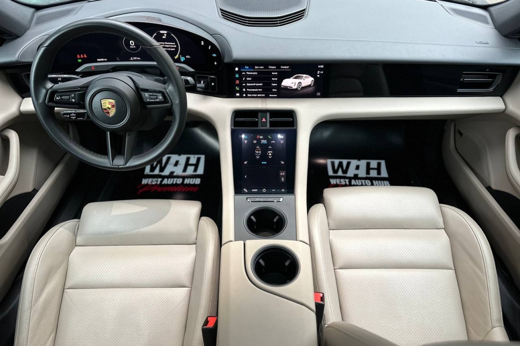 Porsche Taycan 4S 2020 photo 21