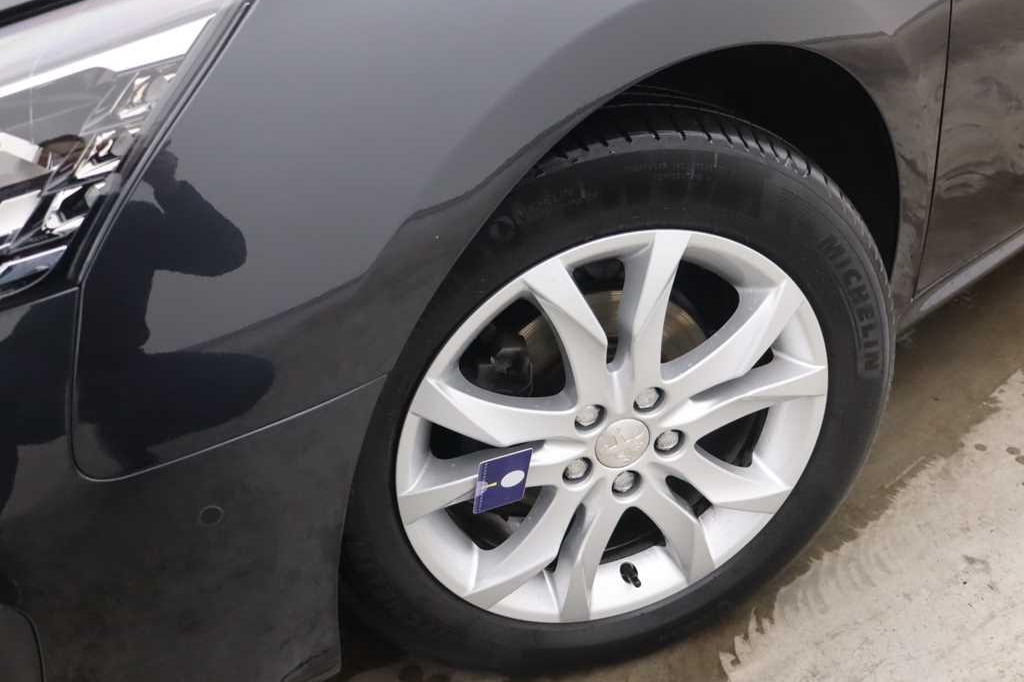 Peugeot 508 SW 2017 фото 39