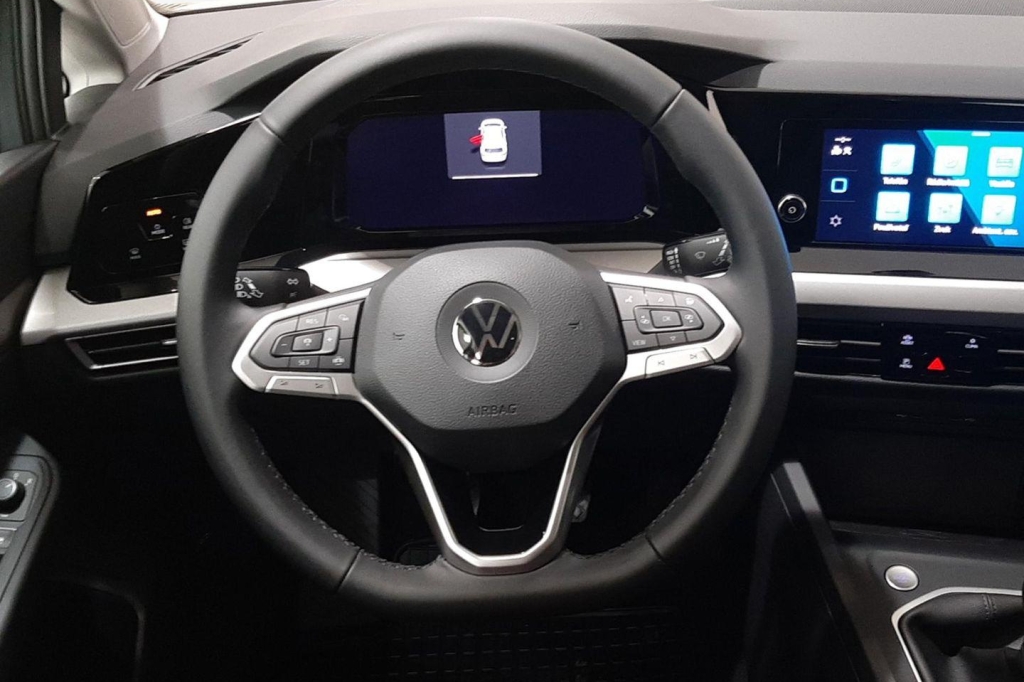 Volkswagen Golf 2021 photo 1