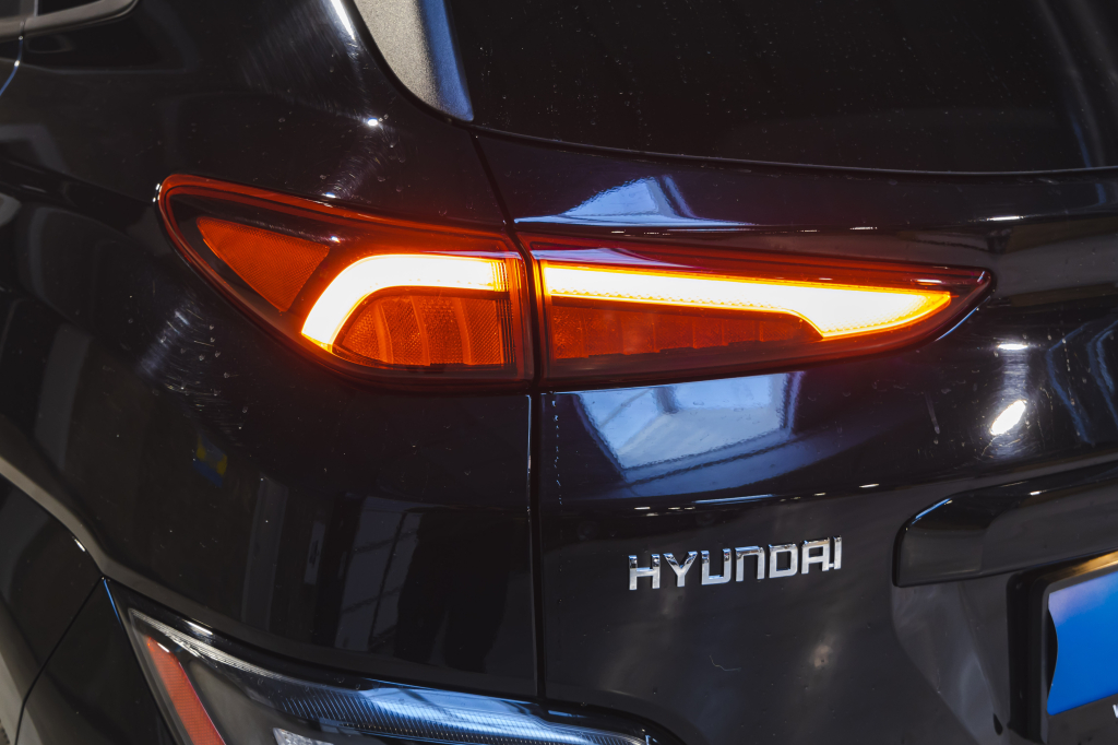 Hyundai Kona Electric 2021 photo 8
