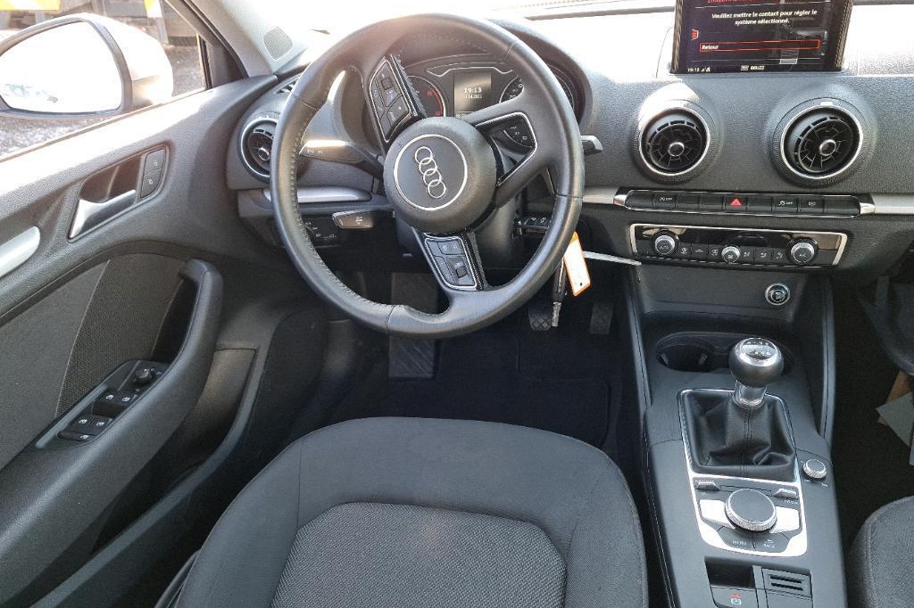 Audi A3 Sportback 2019 photo 3