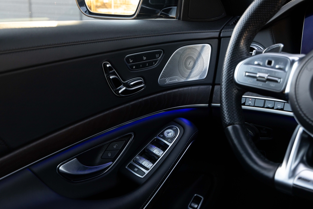Mercedes-Benz S-Class S400d 2018 фото Mercedes-Benz S-Class S400d 2018 фото 20