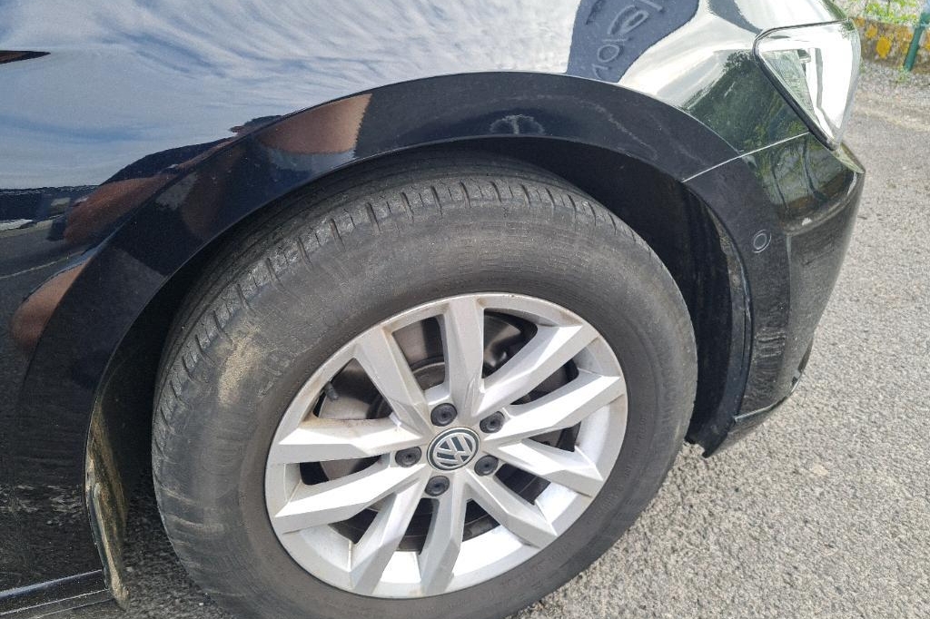 Volkswagen Passat Variant 2017 photo 24