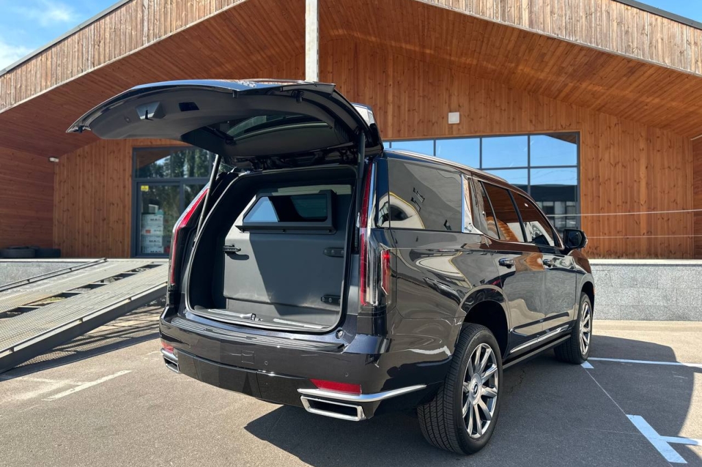 Cadillac Escalade Platinum 4WD 2022 фото Cadillac Escalade Platinum 4WD 2022 фото 8